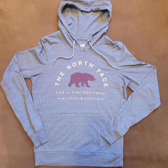 The North Face Sweaters - Womens The North Face Lightweight Sweater Maroon & Grey Size Medium